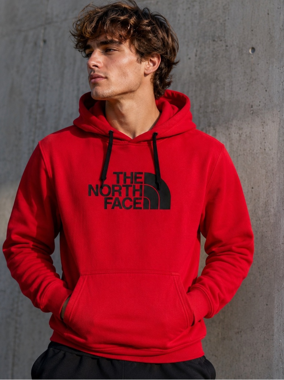 The North Face Red Pullover Hoodie Sweatshirt Men’s Medium M Fleece Lined Logo